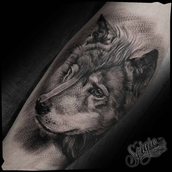 Realism tattoo by Sergio Sabio tattoos in Moscow