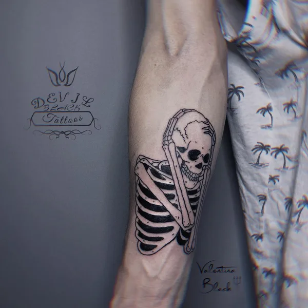 Graphic tattoo by Валентина Городецкая in Воронеж