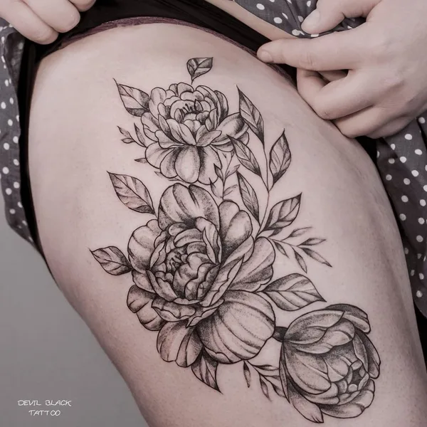 Graphic tattoo by Валентина Городецкая in Воронеж