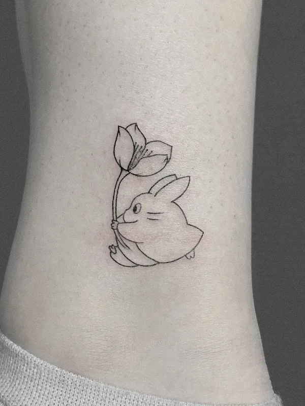 black linework 纹身 在 ankle #52848 | 纹身师 Максим Чадин