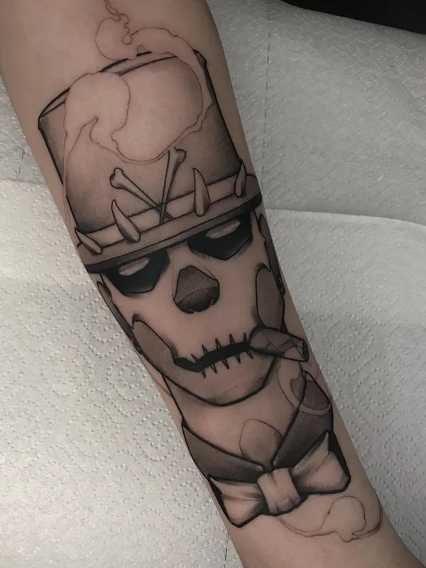 black and grey black and grey Tatuaggio su forearm #52886 | Tatuatore Олег Куценко