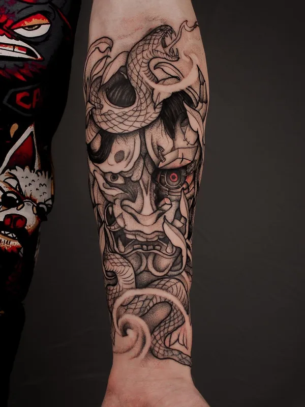 black and grey japanese Tatuaggio su forearm #52928 | Tatuatore Павел Верцебовский