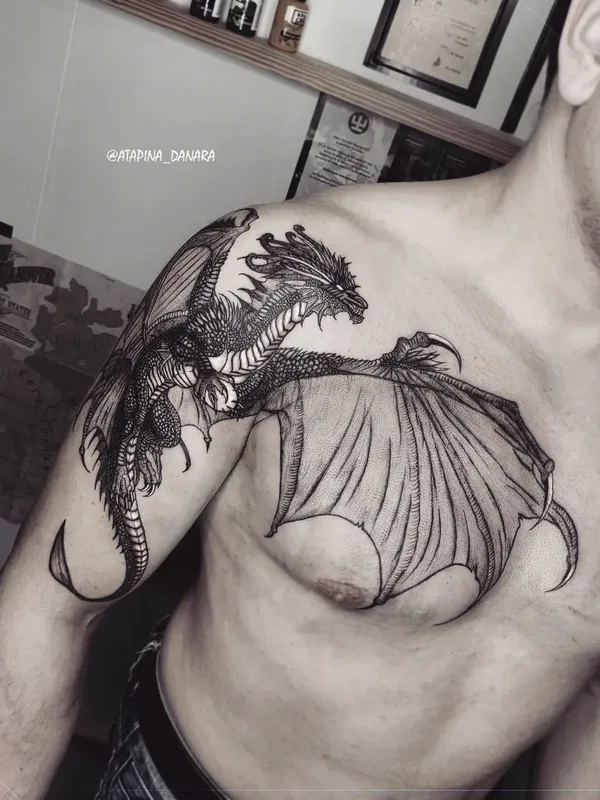 male black and grey blackwork 纹身 在 chest #52953 | 纹身师 Danara Atapina
