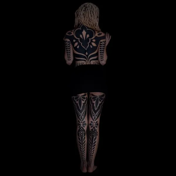 Ornamental tattoo by Viktor Ódor in Budapest