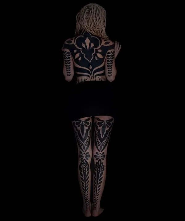 female black blackwork татуировка на full body #67560 | Тату мастер Viktor Ódor