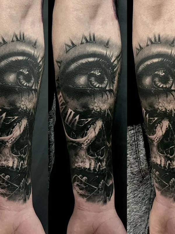 black and grey realism tatuaje en forearm #67634 | Tatuador Gábor Heizler