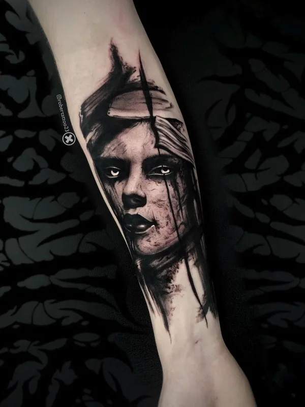 female black and grey realism татуировка на forearm #39844 | Тату мастер Роберт Штейнберг