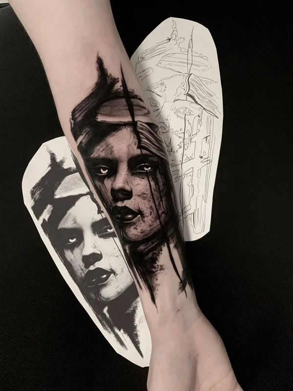 female black and grey blackwork татуировка на forearm #39846 | Тату мастер Роберт Штейнберг