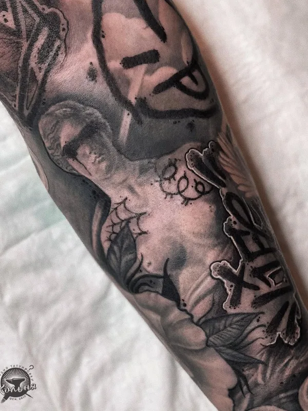 black and grey black and grey татуировка на forearm #41047 | Тату мастер Саша Кот
