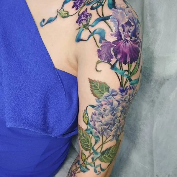 Watercolor tattoo by Наталья Комарова in Saint Petersburg