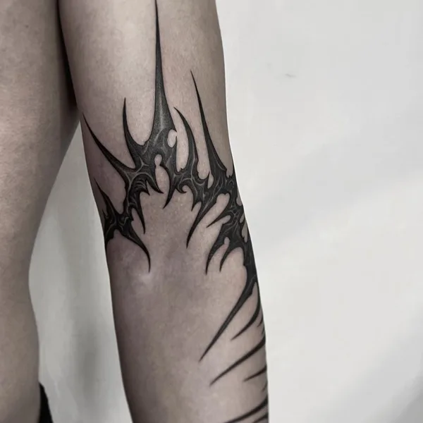Graphic tattoo by Milad Ismailov in Ташкент