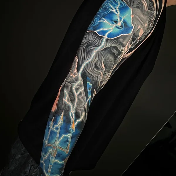 Illustrative tattoo by Артур Мамлиев in Ташкент