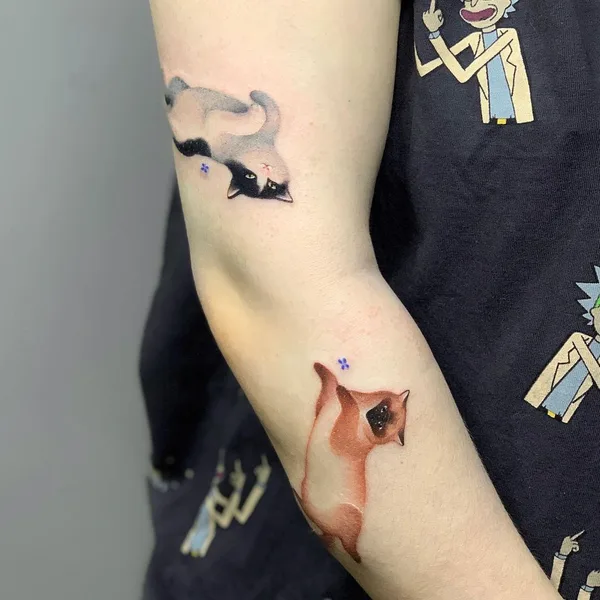 Author's Style tattoo by Даша Ебалотная in Moscow
