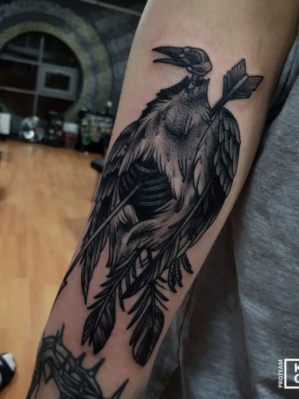 black and grey blackwork tatuaje en forearm #43792 | Tatuador Tradislav