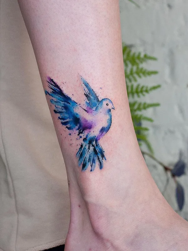 color watercolor tatuaje en ankle #43814 | Tatuador Алексей Панченко