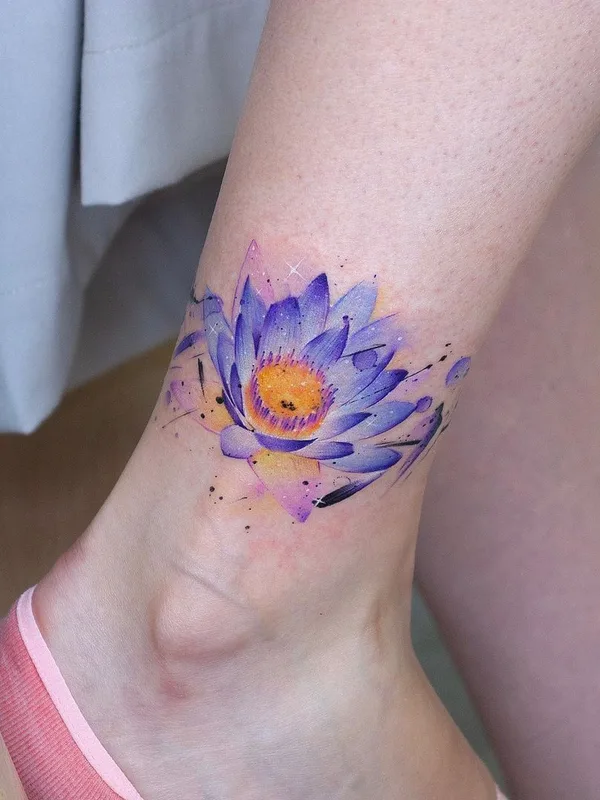 female color watercolor tatuaje en ankle #43812 | Tatuador Алексей Панченко