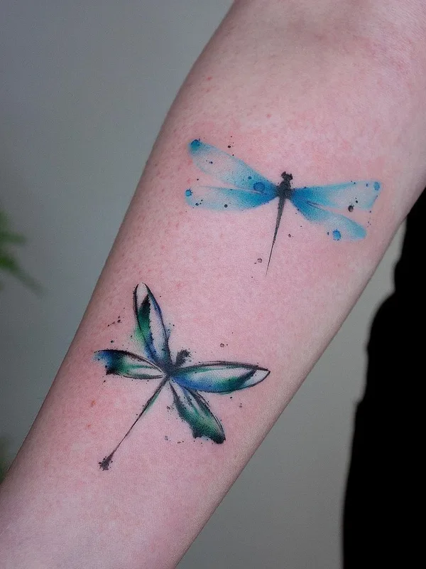 color watercolor tatuaje en forearm #43811 | Tatuador Алексей Панченко