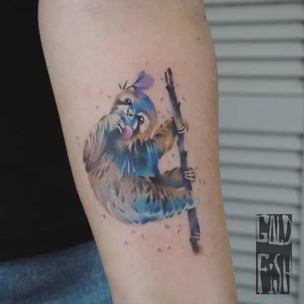 Feminine tattoo by Сельма Нагель in Moscow