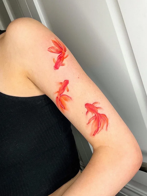 female color watercolor tatuaje en forearm #59980 | Tatuador Алина Ашарчук