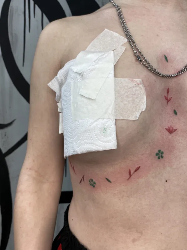 color fineline татуировка на chest #60014 | Тату мастер Handpokek