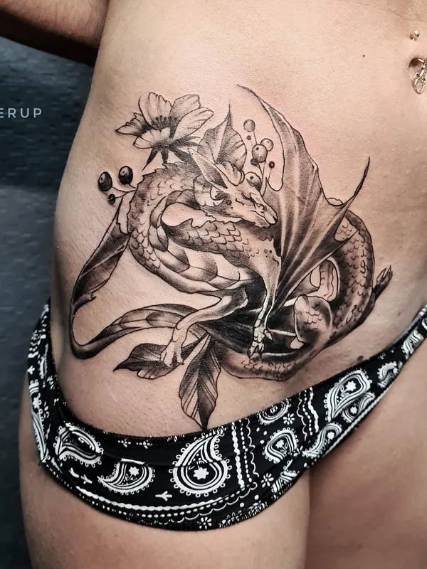 female black and grey black and grey Tatuaggio su hip #49839 | Tatuatore Яна Выкинь
