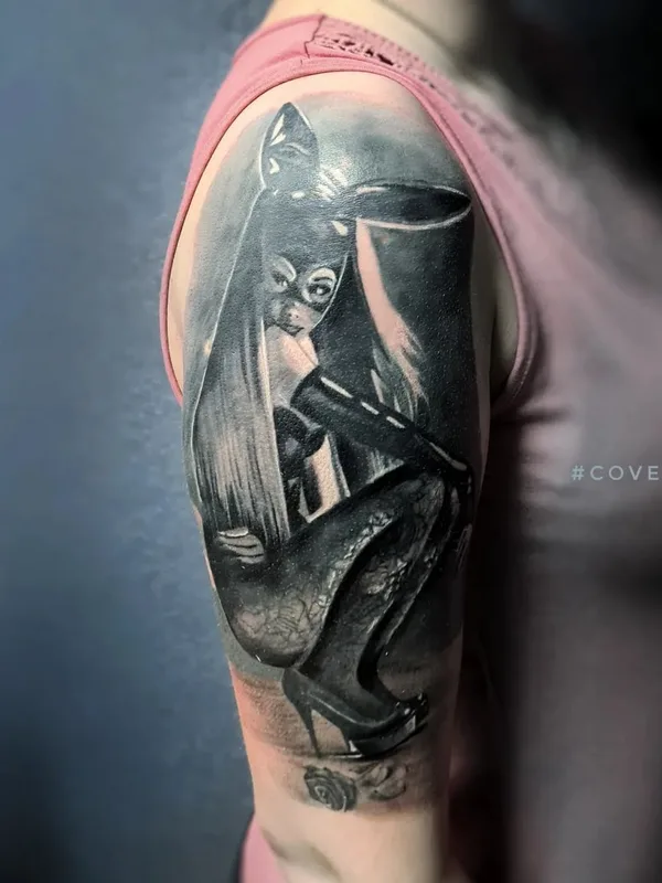 female black and grey realism Tatuaggio su upper arm #49850 | Tatuatore Яна Выкинь