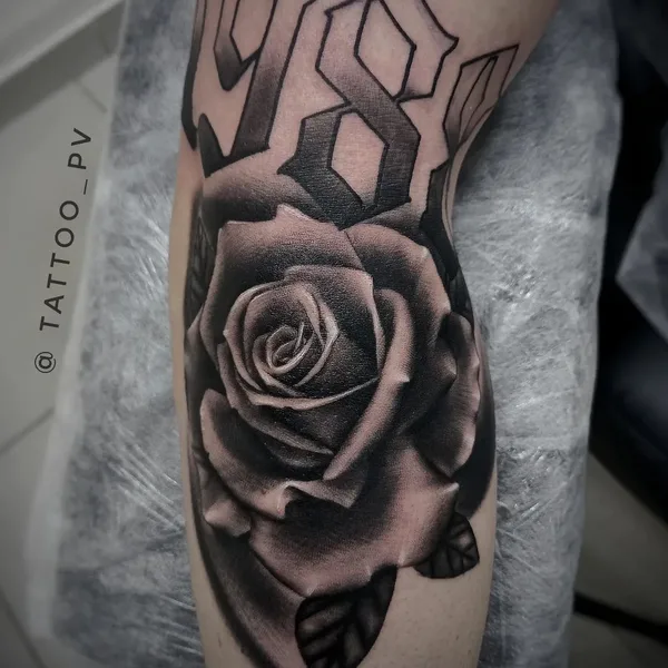 Реализм tattoo by Виктор Павлюченко in Екатеринбург