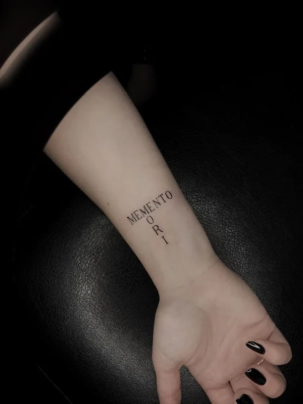female black fineline 타투 부위 wrist #49936 | 타투이스트 Татьяна Карпенко