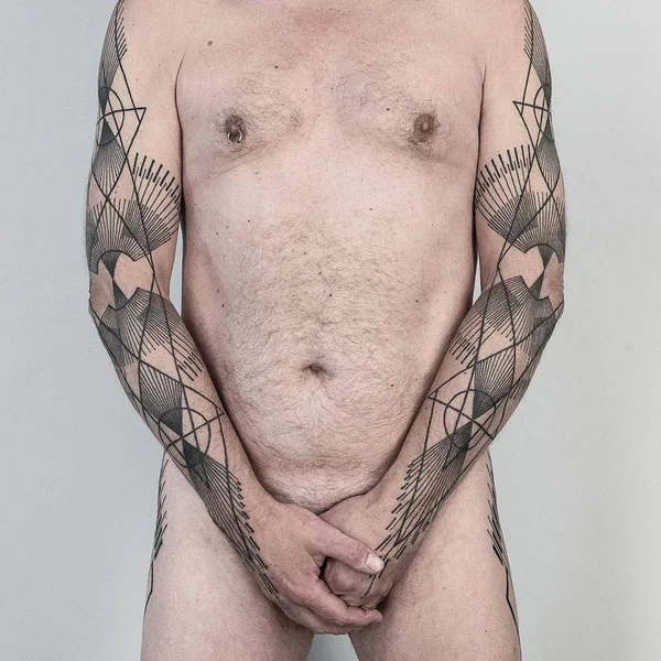 Dotwork tattoo by Maxime Plescia-Buchi in Zürich