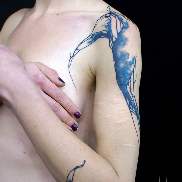 Abstract tattoo by Sanne Vaghi in Berlin