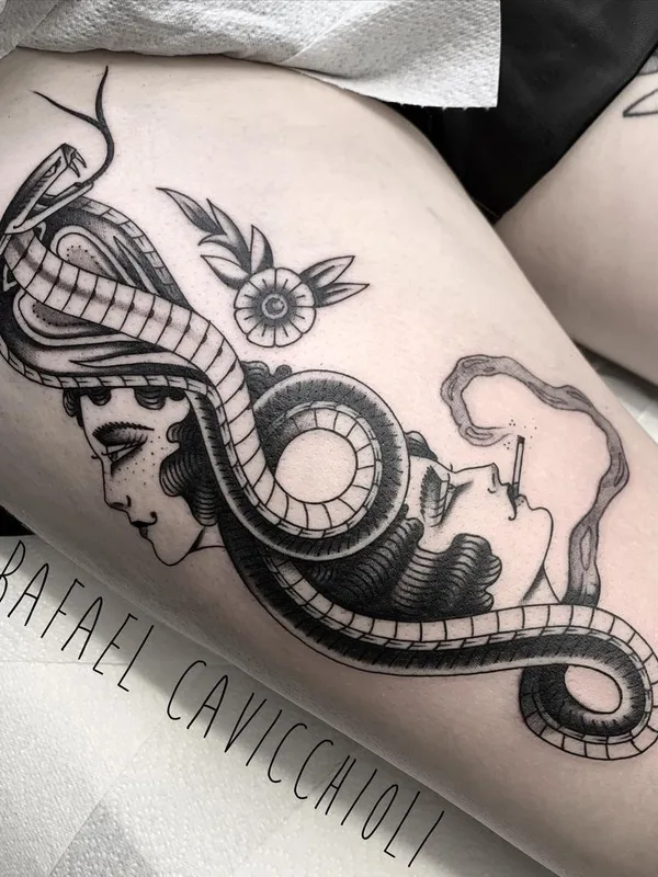 female black and grey blackwork 타투 부위 thigh #43926 | 타투이스트 Rafael Cavicchioli