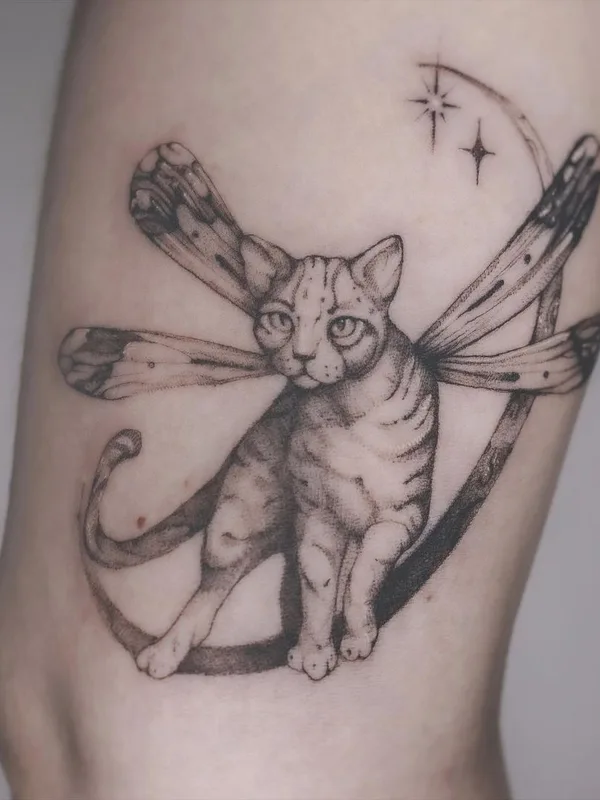 black and grey blackwork tattoo auf forearm #43993 | Tätowierer Полина Тарасенко