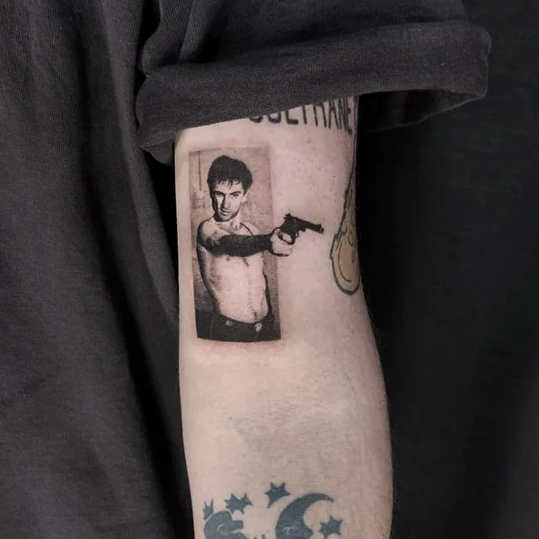 Minimalism tattoo by Ангелина Дормидонтова in Moscow