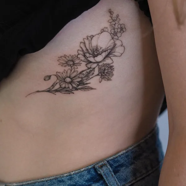 Graphic tattoo by Полина Матвеева in Saint Petersburg