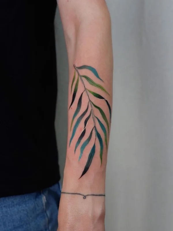 color botanic tatuaje en forearm #44157 | Tatuador Ann Lilya