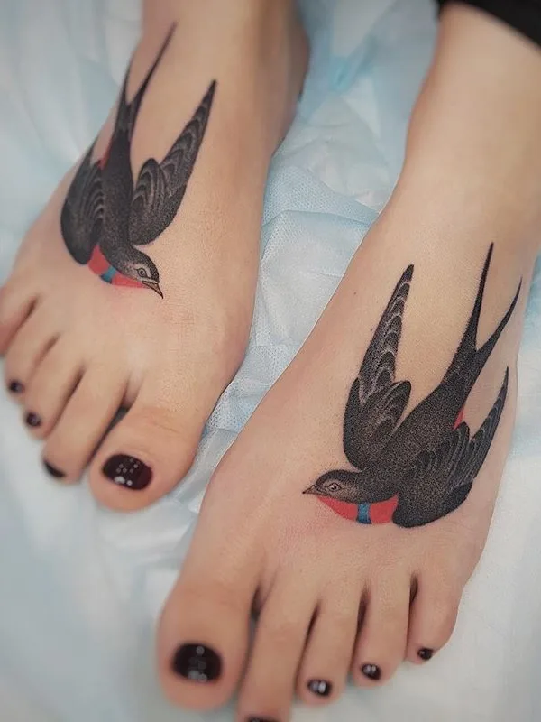 female color traditional татуировка на foot #35426 | Тату мастер Egor Vavilov