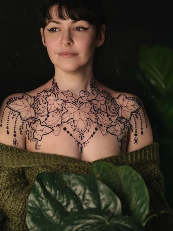 female black ornamental Tatuaggio su chest #65892 | Tatuatore Madame Medusa
