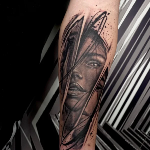 Realism tattoo by Lesha Dise in Wrocław