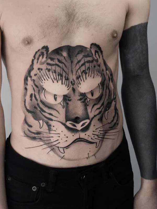 male black and grey blackwork tattoo auf stomach #40466 | Tätowierer Михаил Козлов