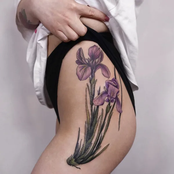 Feminine tattoo by Ольга Некрасова in New York City