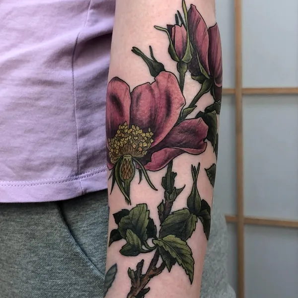 Feminine tattoo by Ольга Некрасова in New York City
