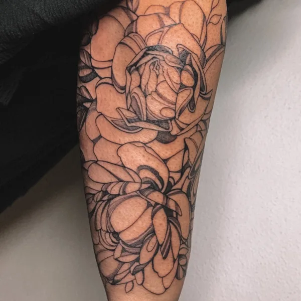 Linework tattoo by Alena Fares in Moscow