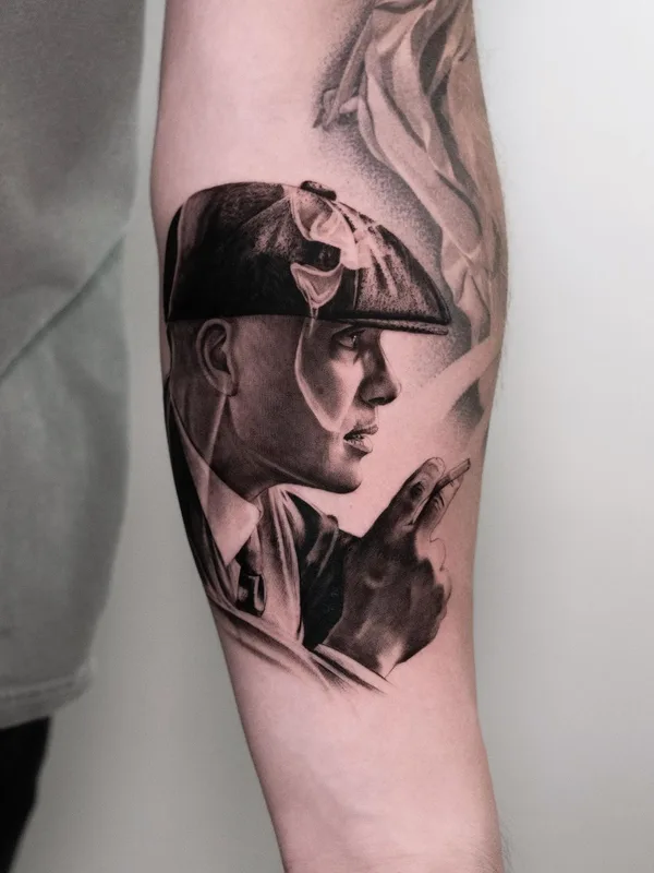 male black and grey realism tatouage sur forearm #58143 | Artiste tatoueur Jake Berry