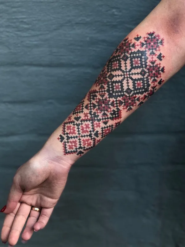 female color geometric tattoo on forearm #58232 | Tattoo Artist КОД РОДУ