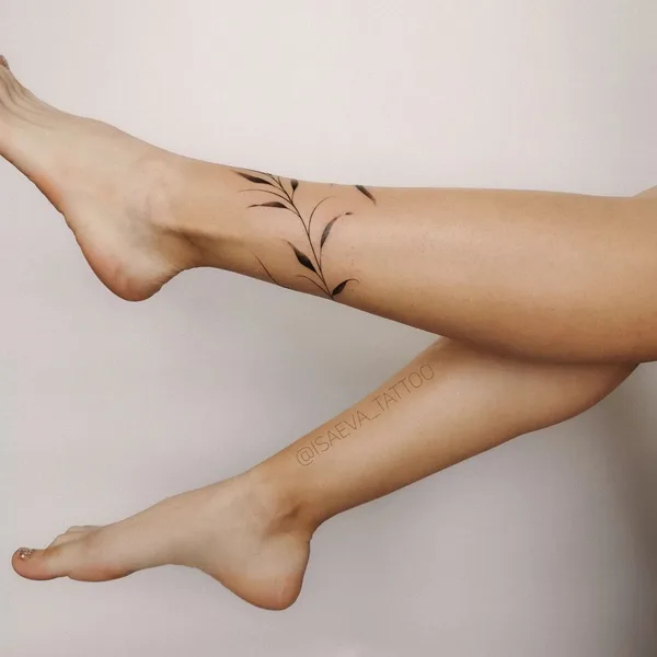 Feminine tattoo by ЛІКА ІСАЄВА in Kyiv