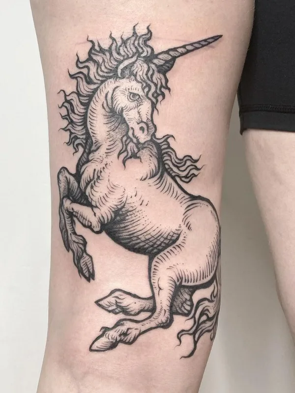 Graphic tattoo by Zuza Gałuszka in Wrocław
