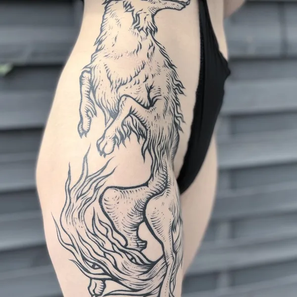 Graphic tattoo by Zuza Gałuszka in Wrocław