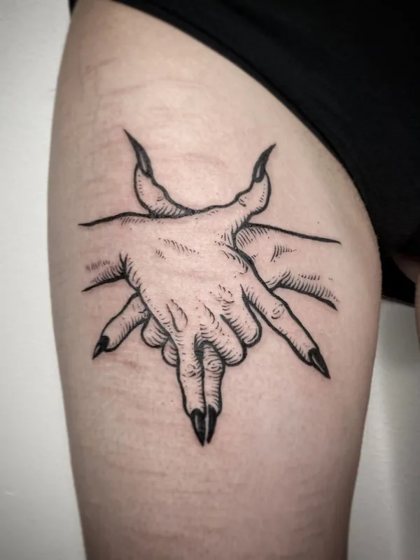 Graphic tattoo by Zuza Gałuszka in Wrocław