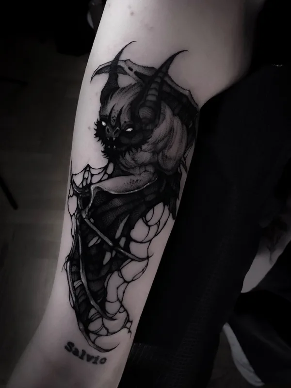black and grey blackwork 타투 부위 forearm #74311 | 타투이스트 METH FAWN