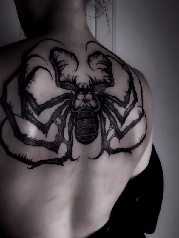 black blackwork 타투 부위 upper back #74314 | 타투이스트 METH FAWN